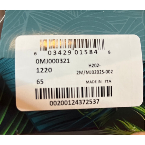 Maui Jim Pe'ahi Polarized Wrap Sunglasses Matte Black Brown lenses MJ0202S-002 - Picture 2 of 8